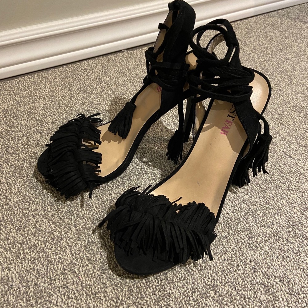 Brand new Just Fab shoes!!!